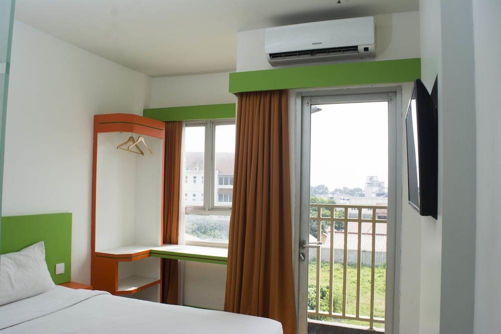 מלון ג'קרטה Titanium Express Homtel מראה חיצוני תמונה
